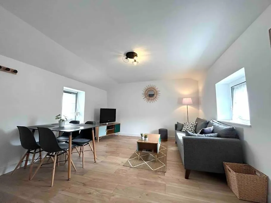 Hyper Centre Charmant T2 Idealement Situe Vienne  0*, Vienne (Isere) France